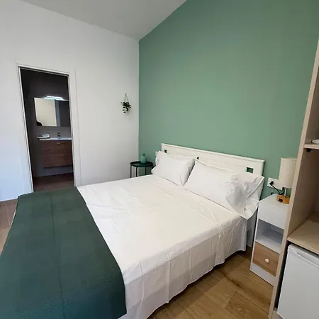 Gallina 18 3* Bari