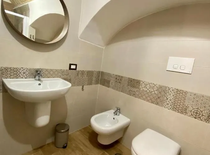 Gallina 18 3* Бари